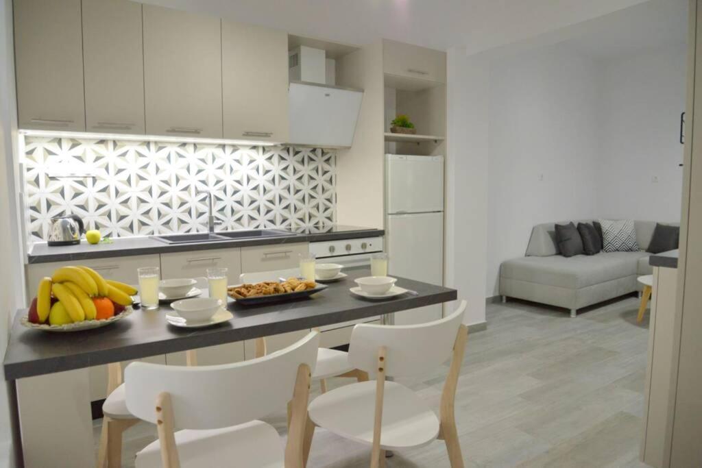 Alisahni Apartment Adamantas  Exterior photo